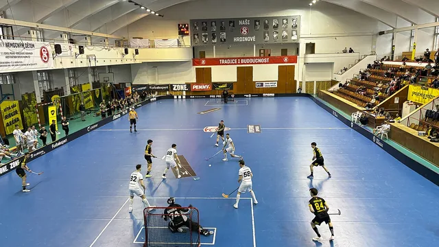Genrebild: innebandy för barn